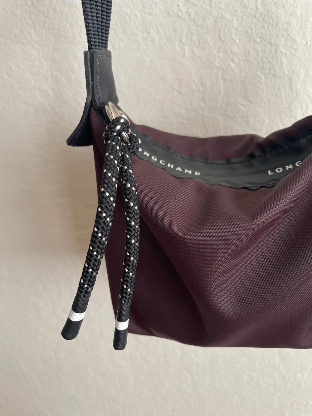 Longchamp Plum Nylon Shoulder Crossbody with Black Strap - Picture 3 of 6